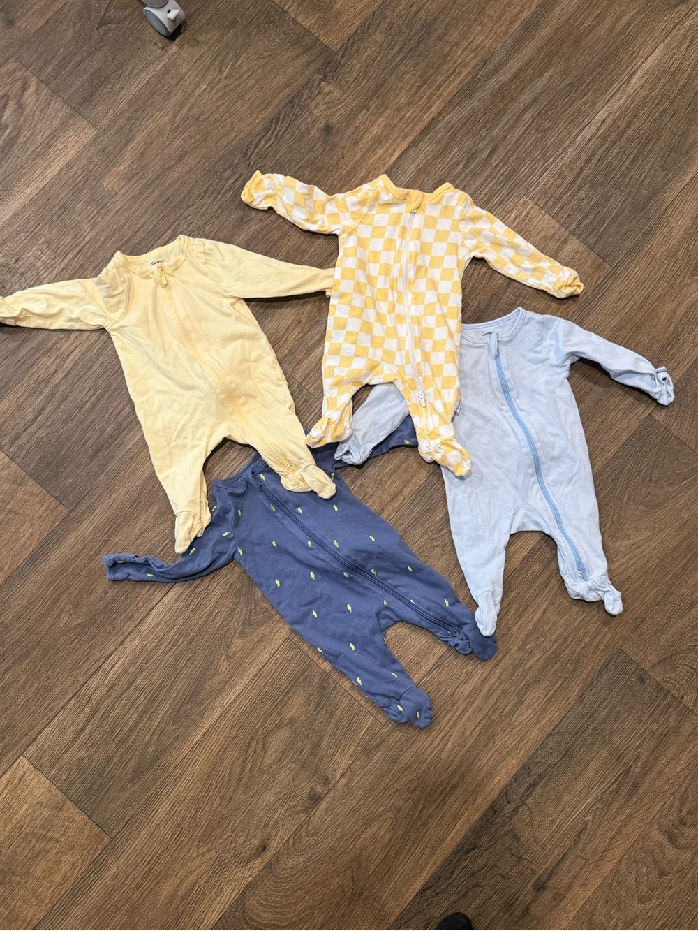 Gerber- Set of 4 Sleepers- Newborn